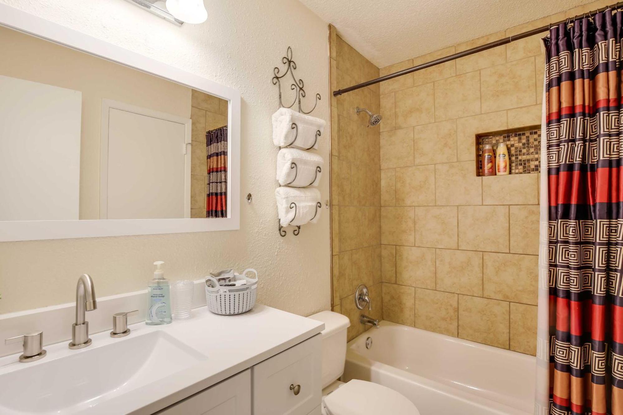 Sunny San Antonio Home With Backyard And Patio! Eksteriør billede